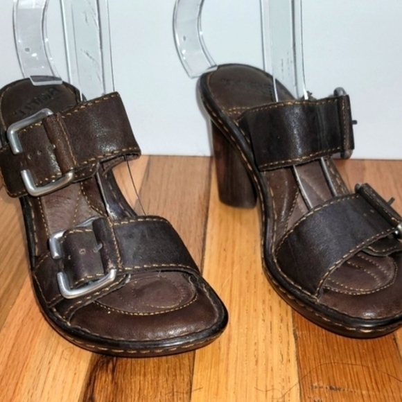 Born Buckle Strap Sandals - Picture 1 of 9